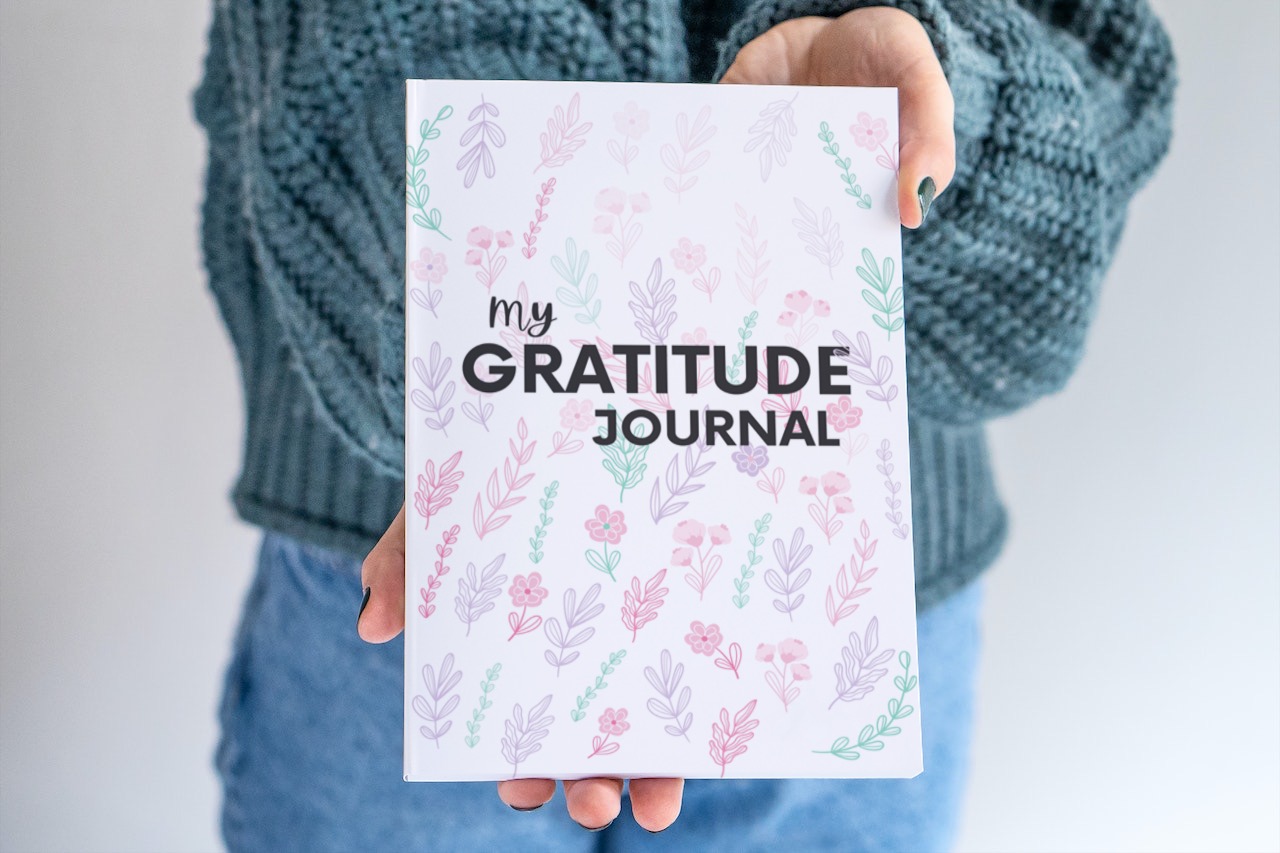 One of our Gratitude Journal for Adults People