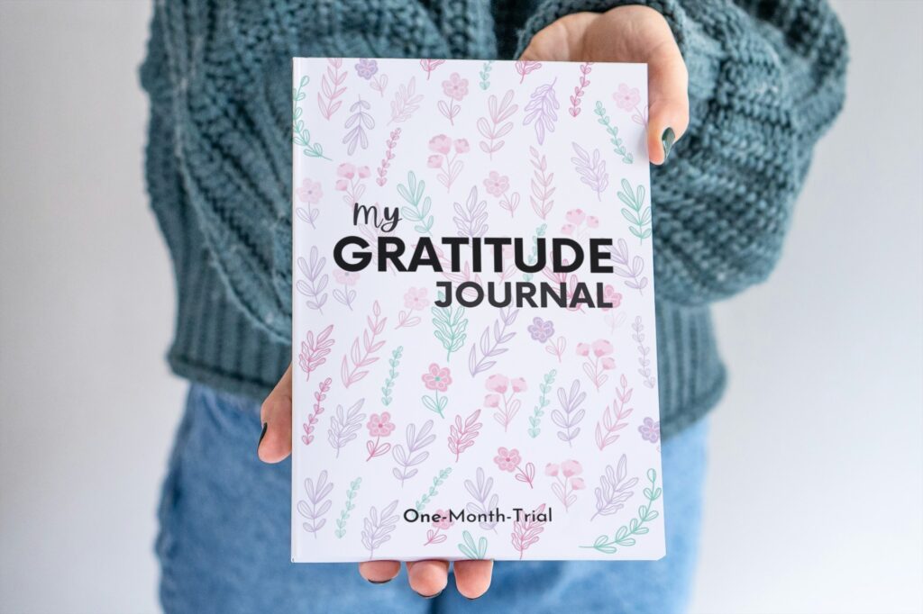 One of our Gratitude Journal for Adults People